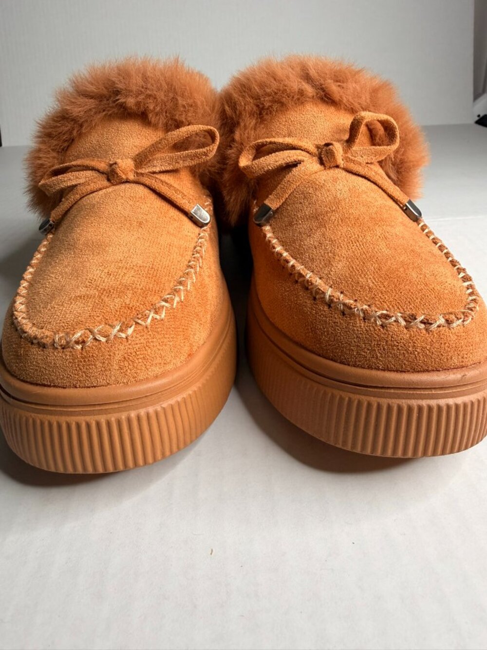TINSTREE Faux Fur Platform Slippers Camel Brown Women's Size 8 Cozy Moccasins - Picture 3 of 10
